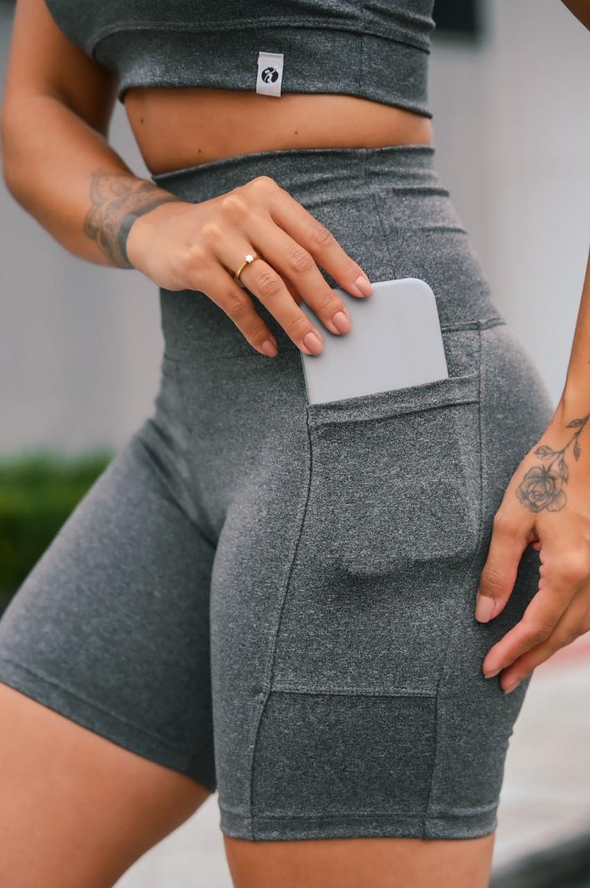 Shorts com bolso - Imagem 3